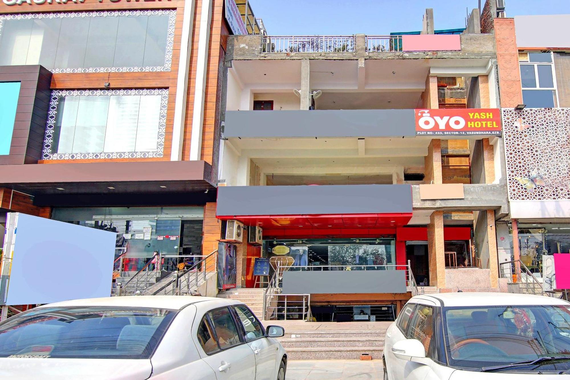 Hotel O Yash Hotel Ghaziabad Buitenkant foto